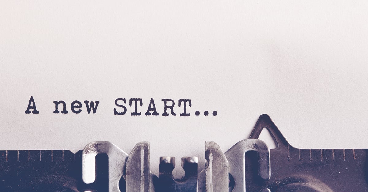 typewriting typing "A new Start"